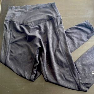 CNC Apparel Snakeskin Black Leggings womens small, pockets, high waist
